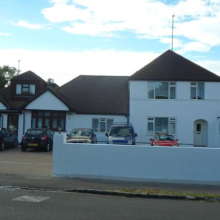 London Heathrow Guesthouse Ґіллінґдон Екстер'єр фото